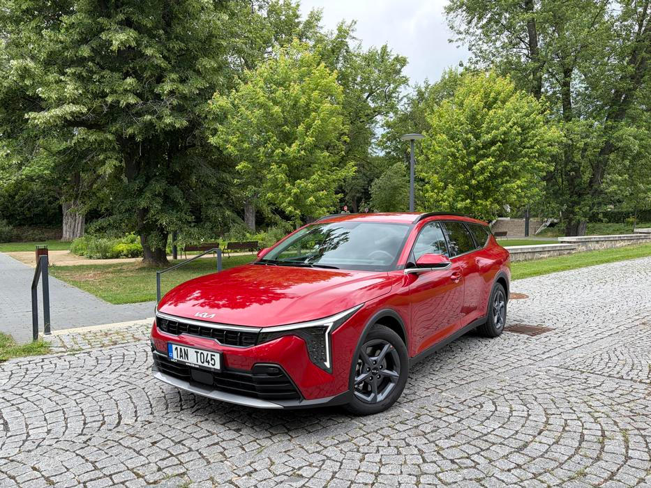 Kia K4 Sportswagon
