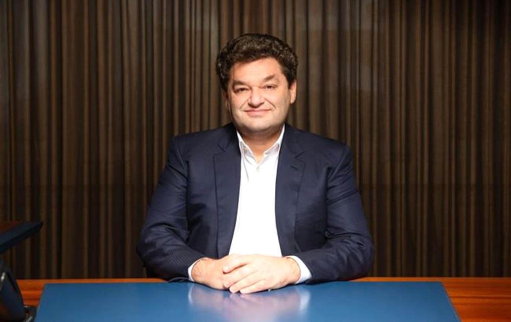 Terčem útoku byl Vadym Jermolajev, významný developer z ukrajinského Dnipra.