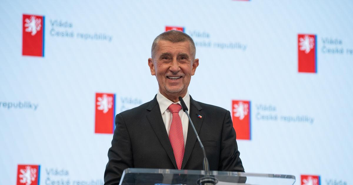 Opoziční val chce využít první pokus k zastavení Babiše. Ten má ale výhodu