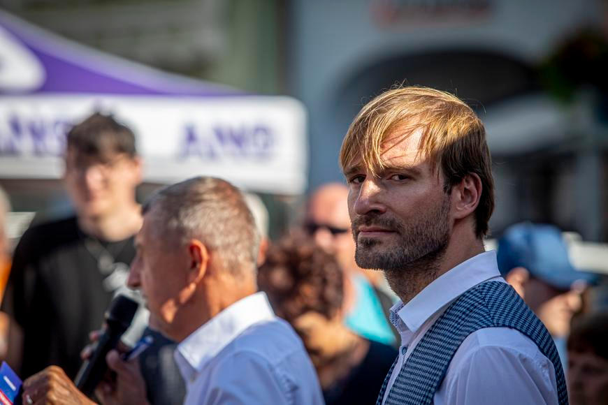 Babiš udeřil na Vojtěcha. Kvůli zásadní novince žádá po ministrovi okamžitou akci