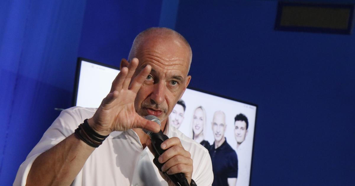 Ambiciózní lídr prozradil, která města chce dobýt. Mluvil i o vyšším cíli