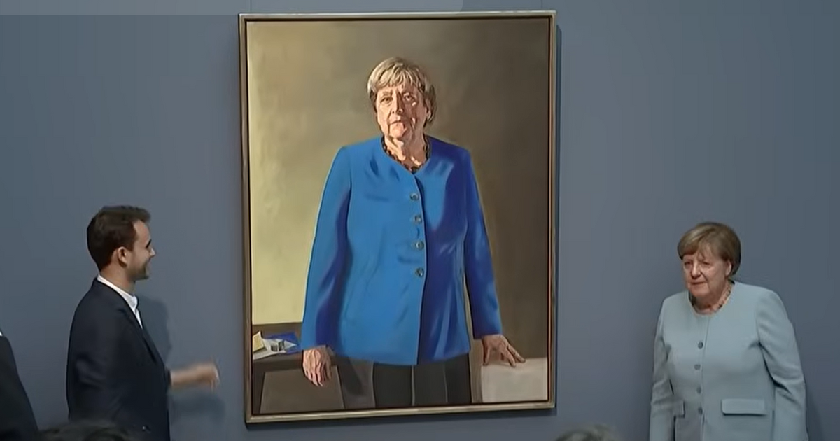 Merkelovou pro galerii bývalých německých kancléřů zvěčnil málo známý mladý umělec 