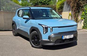 Kia EV2