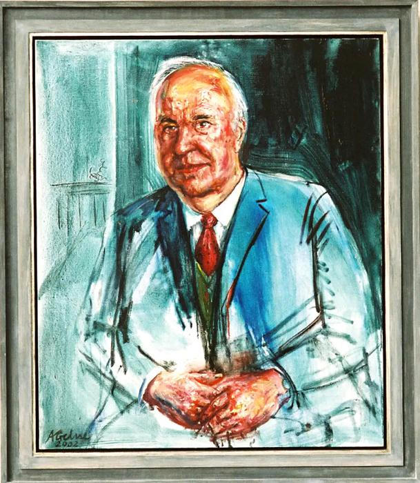 Helmuta Kohla (1982–1998) zvěčnil v robustním, realistickém stylu s dynamickými tahy štětcem Albrecht Gehse, žák Bernharda Heisiga. „Kancléř znovusjednocení“ malíři pózoval v roce 2002, čtyři roky po odchodu z funkce.