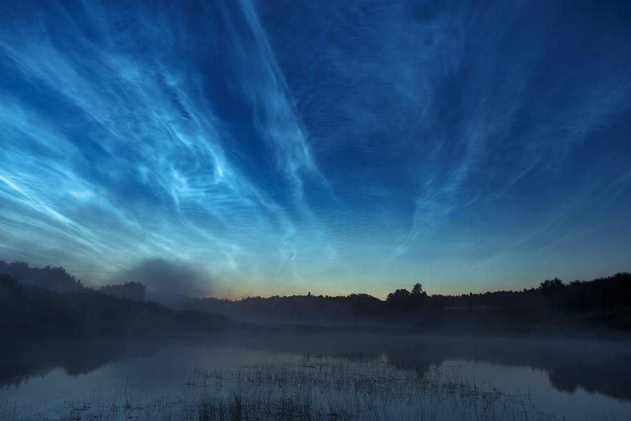 Blue,Silvery,Clouds,Or,Noctilucent,Clouds,Or,Night,Shining,Clouds