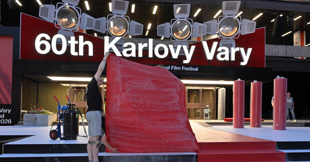 Vary zahájí festival dronovou show. Diváci se budou moci fotit na červeném koberci