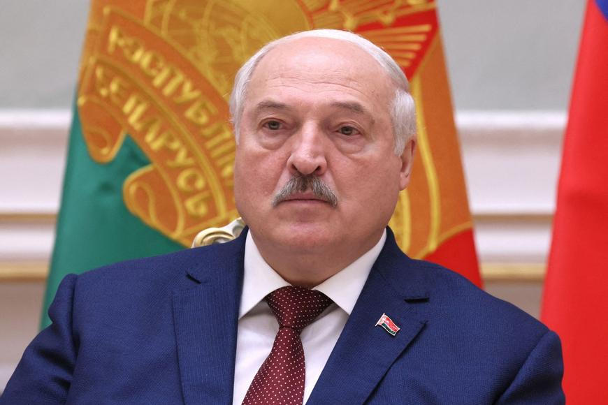 Soud v Bělorusku poslal do vězení novináře, který organizoval debaty s opozicí