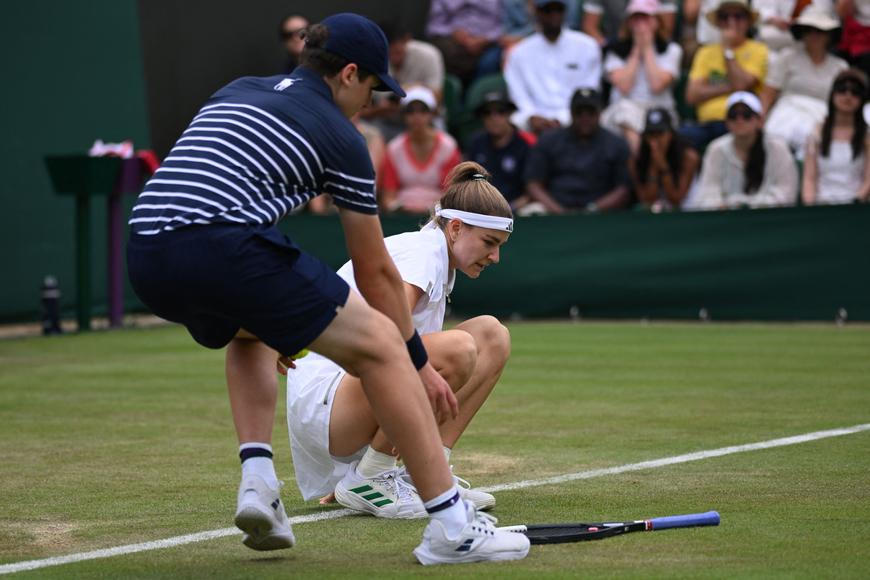 Muchová přes pád vyřídila další soupeřku. Na Wimbledonu se jí otevírá cesta dál
