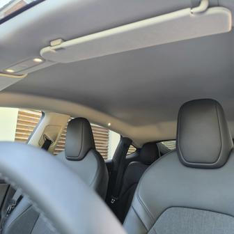 Tesla Model Y (2026)
