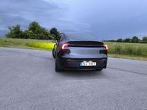 Tesla Model Y (2026)