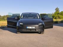 Tesla Model Y (2026)
