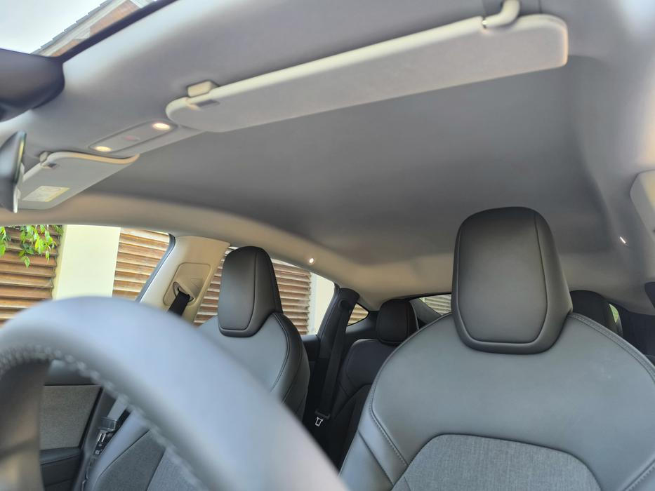 Tesla Model Y (2026)