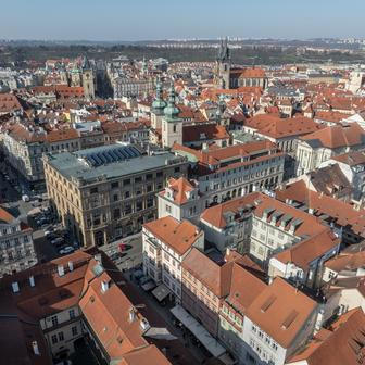 Náročná byla zejména rekonstrukce prostoru restaurace, kde bylo nutné integrovat rozsáhlé technologie vytápění a chlazení v rámci omezení památkové ochrany.
