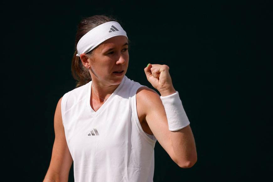 Stejná sprcha, stejný záchod. Bartůňková pod tíhou rituálů budí na Wimbledonu pozornost