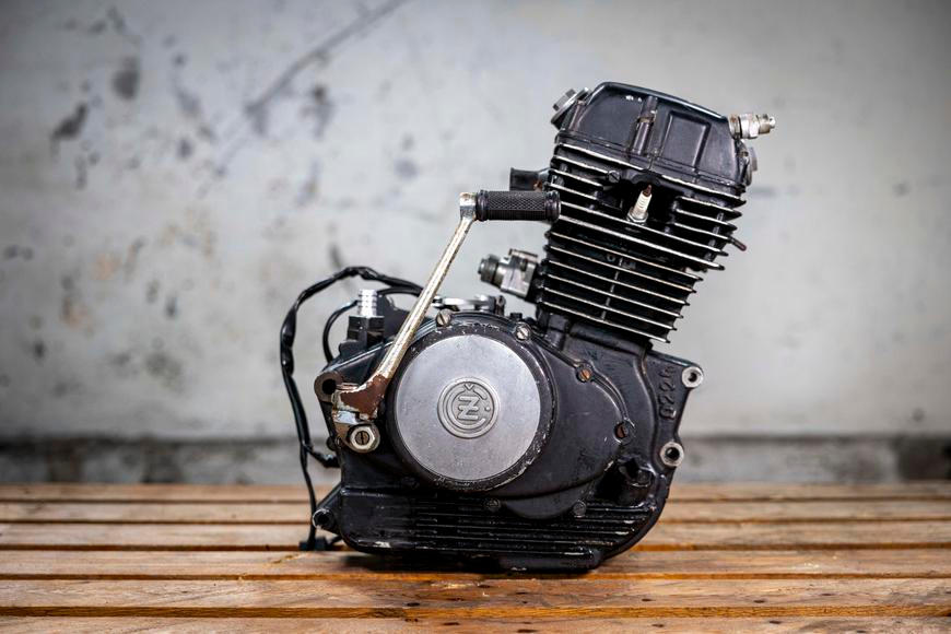 Veterány z aukce zmizely za miliony. Hitem byl prototypový motor ČZ, důvod je jasný