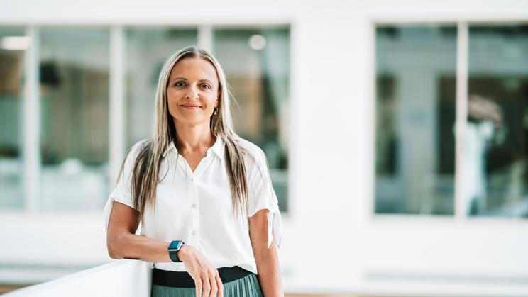 Firmy se zaměřují na různé druhy prevence. Poměrně časté je vyšetření očí, ale jedna firma šla dál a zaměřila se na prevenci karcinomu prsu. Pro zaměstnankyně zarezervovala celou kliniku, popisuje Tereza Kavan Klimešová z Deloitte.