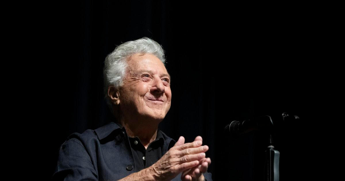 Dustin Hoffman v dobré formě. Ve Varech uvedl film Absolvent z roku 1967