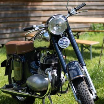 Muzeum historických motorek a strojů v Hradčanech na Prostějovsku