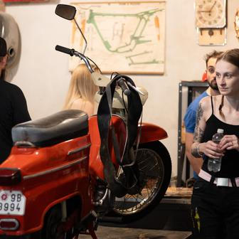 Muzeum historických motorek a strojů v Hradčanech na Prostějovsku