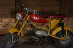 Muzeum historických motorek a strojů v Hradčanech na Prostějovsku