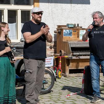 Muzeum historických motorek a strojů v Hradčanech na Prostějovsku