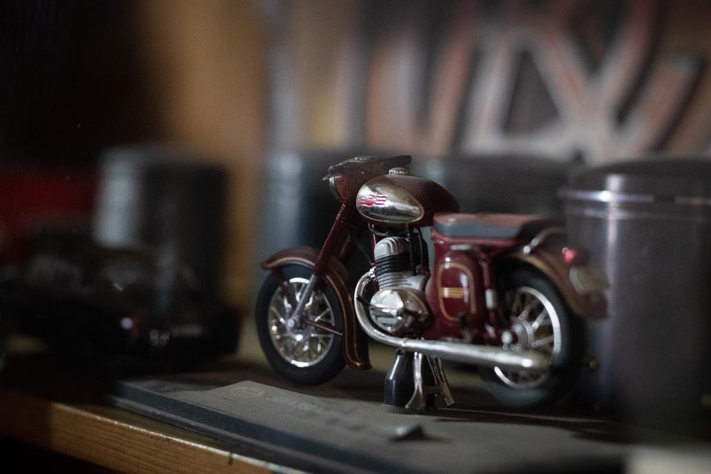 Muzeum historických motorek a strojů v Hradčanech na Prostějovsku