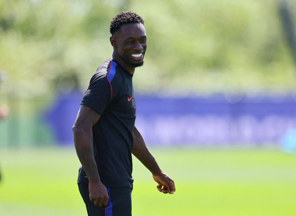Americký fotbalista Folarin Balogun na tréninku před osmifinále MS 2026
