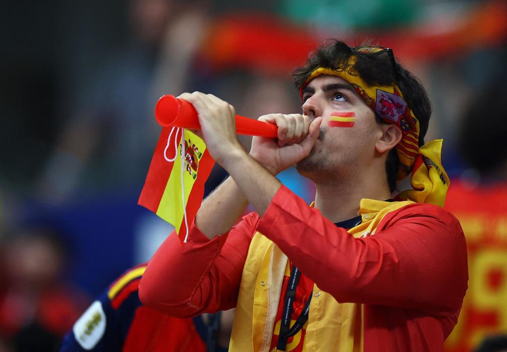 Španělský fanoušek před osmifinále MS 2026 Portugalsko - Španělsko