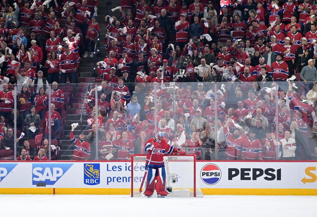 Jakub Dobeš při utkání play off NHL mezi Montrealem a Buffalem