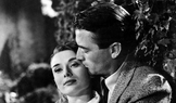 Audrey Hepburnová a Gregory Peck ve filmu Prázdniny v Římě (1953).