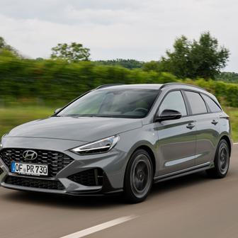 9. Hyundai i30 – 2681 kusů (meziročně -30,7 %)
