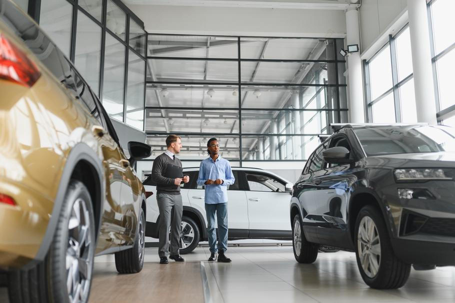 autosalon, prodej aut