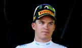 Český cyklista Mathias Vacek v bílém dresu po čtvrté etapě Tour de France 2026