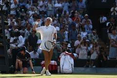 Karolína Muchová slaví postup ze čtvrtfinále Wimbledonu 2026.