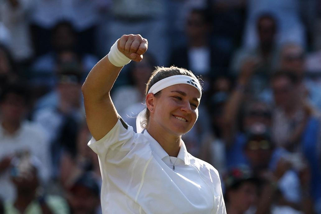 Karolína Muchová slaví postup ze čtvrtfinále Wimbledonu 2026.