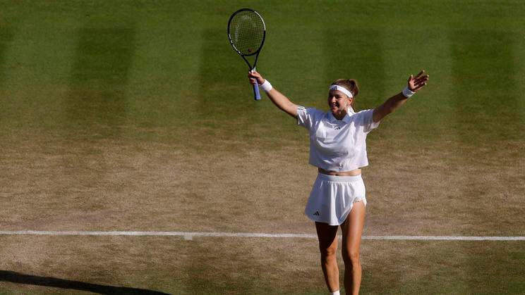 Karolína Muchová slaví postup ze čtvrtfinále Wimbledonu 2026.