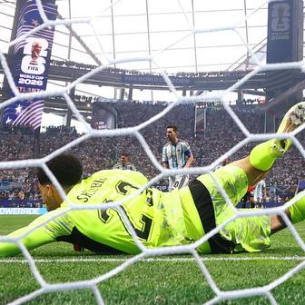 Neproměněná penalta Lionela Messiho v osmifinále MS 2026 mezi Argentinou a Egyptem
