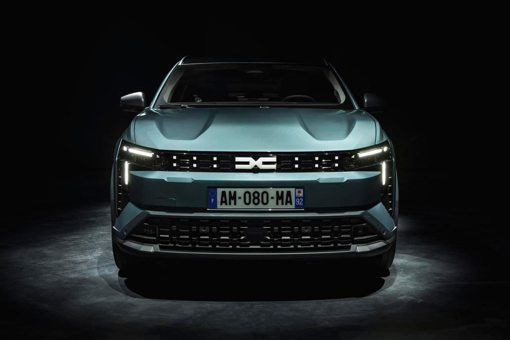 Dacia Striker