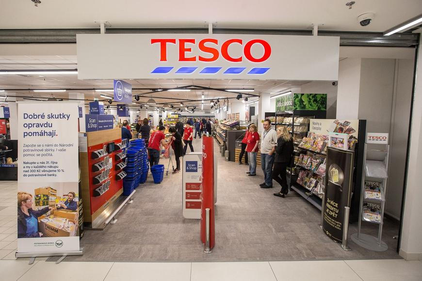 Tesco zvažuje odchod z Česka. Chce se soustředit na domácí trh