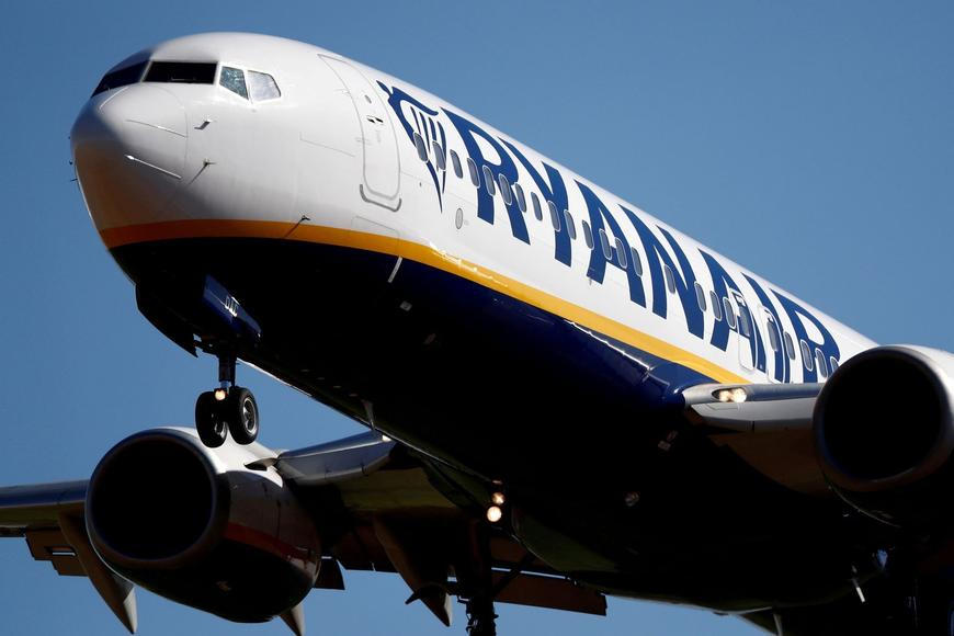 Šéf Ryanairu se kvůli konkurenceschopnosti ostře opřel do šéfky Evropské komise