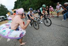 Remco Evenepoel a Paul Seixas v šesté etapě Tour de France 2026