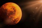 Slapově uzamčená exoplaneta: jedna strana je neustále vystavena žáru její hvězdy, druhá je věčně zmrzlá.