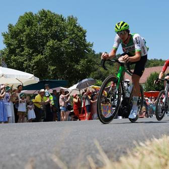 Český cyklista Jakub Otruba v osmé etapě Tour de France 2026