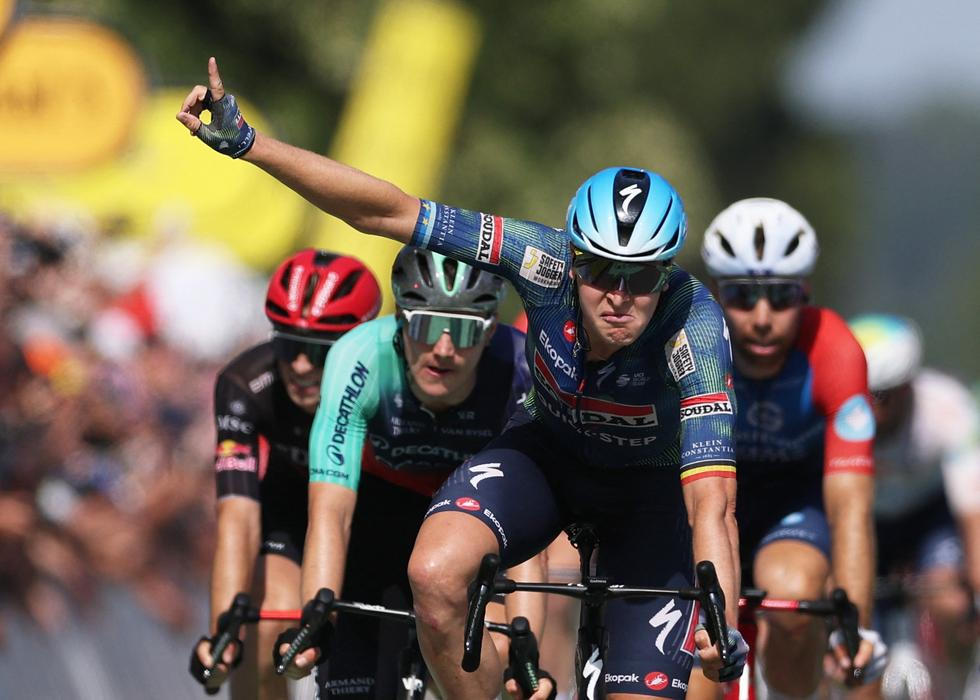Tim Merlier v cíli osmé etapy Tour de France 2026