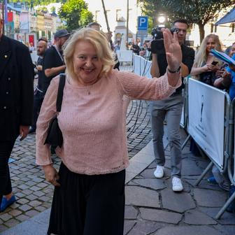 Magda Vášáryová