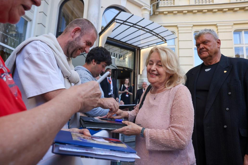 Magda Vášáryová
