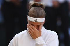 Karolína Muchová po porážce ve finále Wimbledonu 2026