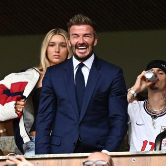 David Beckham sleduje čtvrtfinále MS 2026 Anglie - Norsko