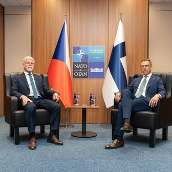 A zde už je prezident Pavel se svým finským protějškem Alexandrem Stubbem.