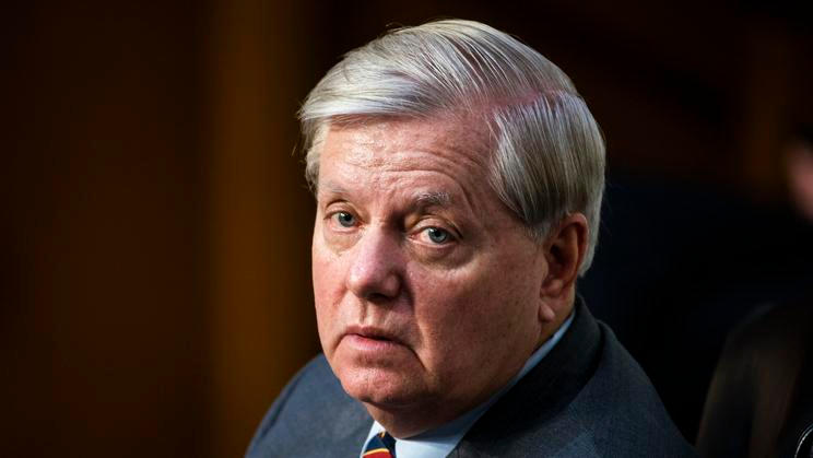 Lindsey Graham během slyšení kandidátky na soudkyni Nejvyššího soudu Amy Coney Barrettové v Senátu v říjnu 2020.